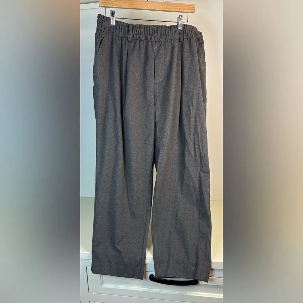 NWT Pull on Gray work pants size 0X High Rise Ankle